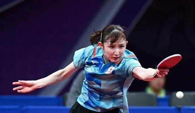 锋与后腰 锋与后腰